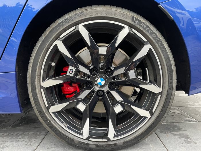BMW Seria 3, 330E XDRIVE TOURING, 2024, 7971 km