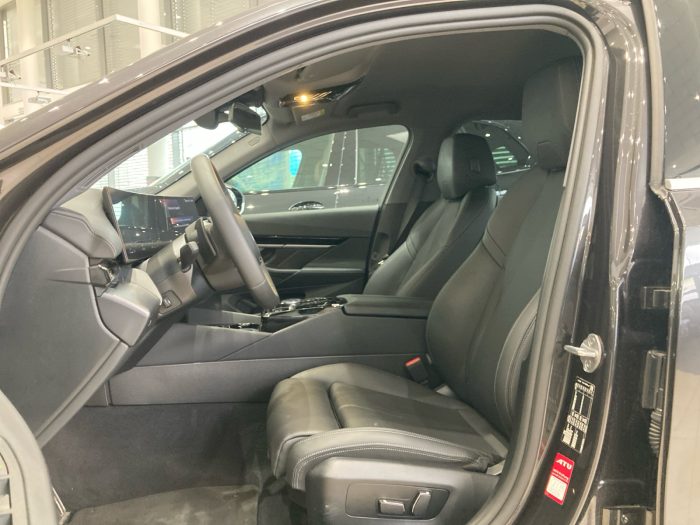 BMW Seria 5, 520D, 2024, 37477 km