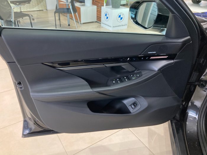 BMW Seria 5, 520D, 2024, 37477 km