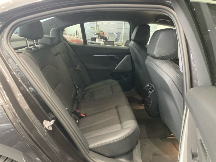 BMW Seria 5, 520D, 2024, 37477 km
