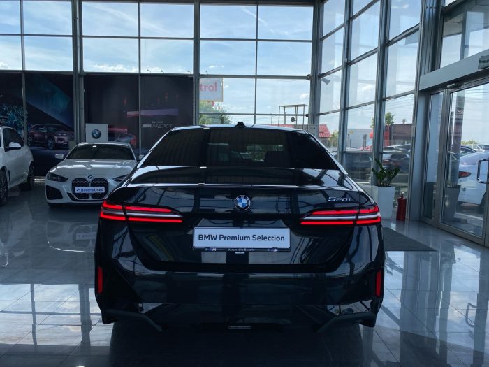 BMW Seria 5, 520I, 2024, 12950 km