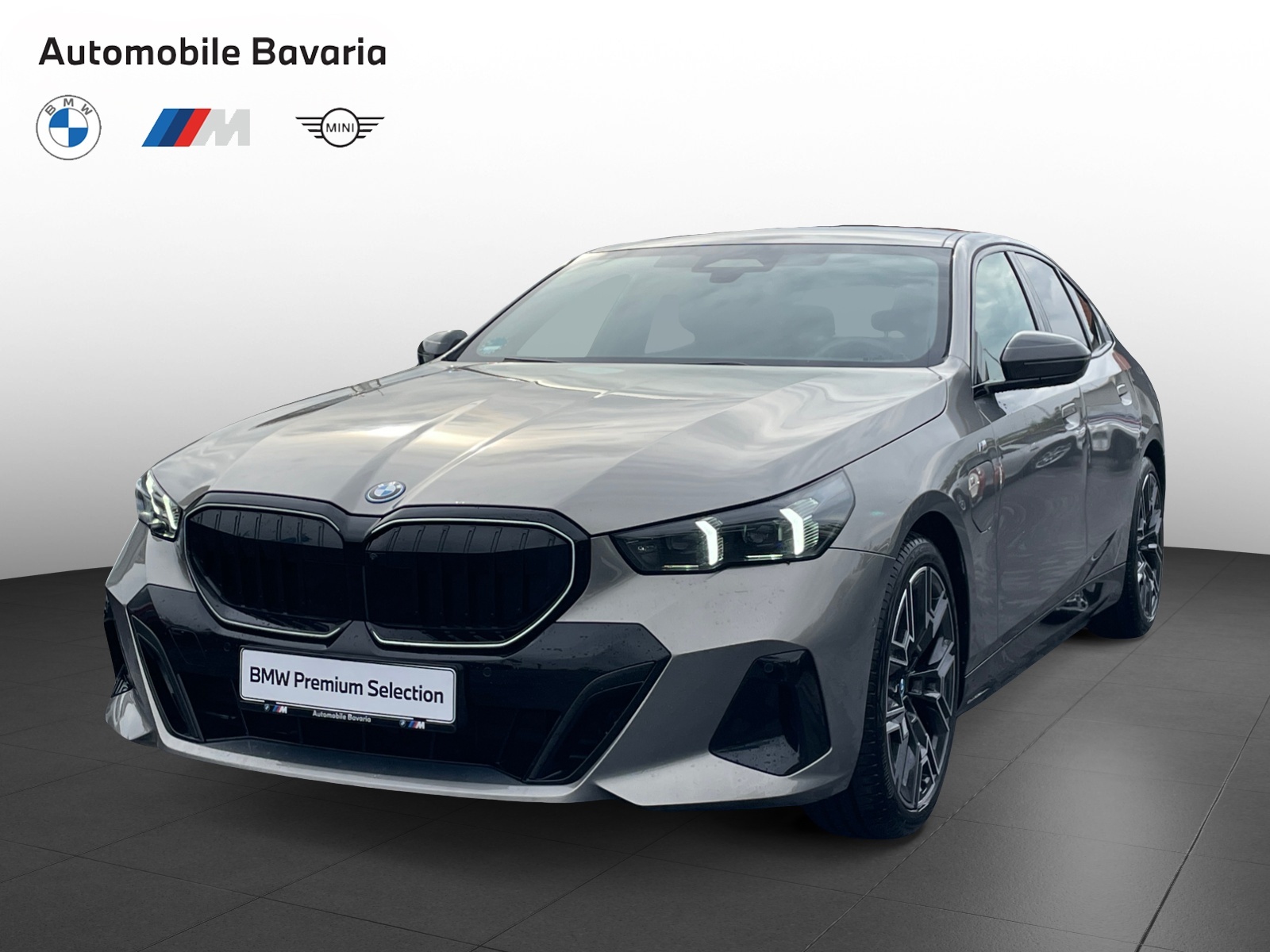 BMW Seria 5, 530E XDRIVE, 2024, 12000 km