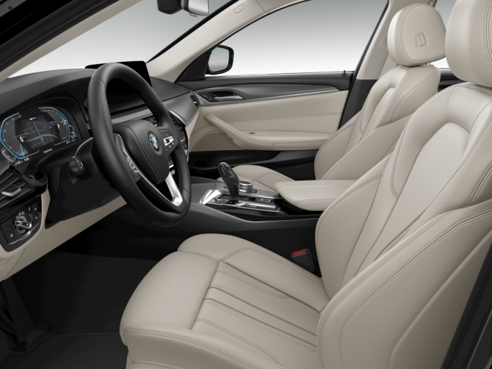 BMW Seria 5, 545E XDRIVE, 2021, 63900 km