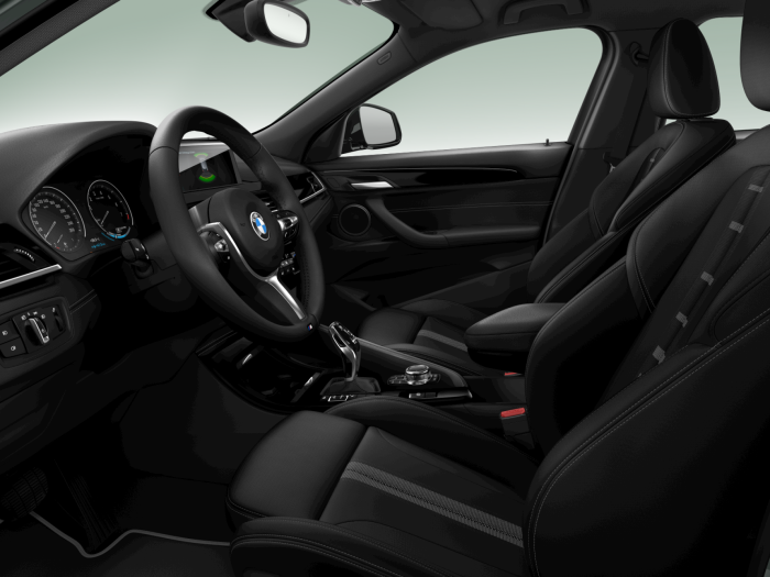 BMW X2, X2 SDRIVE18I, 2023, 86700 km