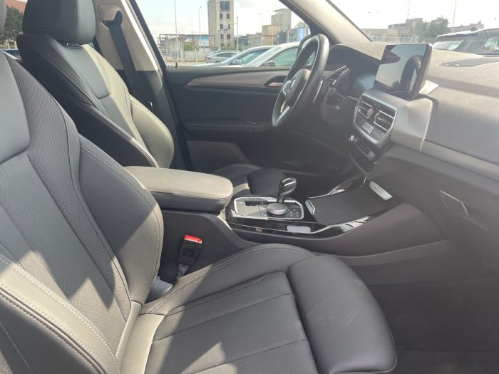 BMW X3, X3 XDRIVE30E, 2022, 33600 km