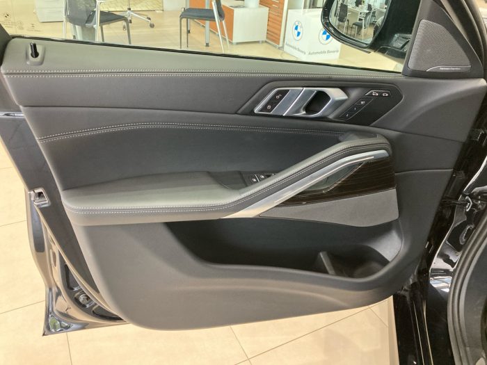 BMW X6, X6 XDRIVE30D, 2024, 18900 km