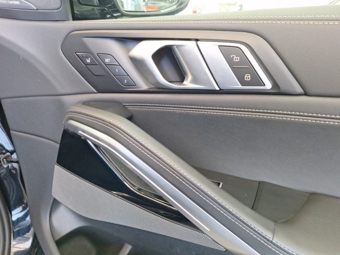BMW X6, X6 XDRIVE40I, 2024, 24400 km