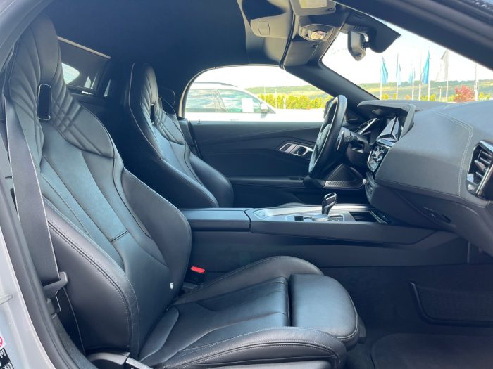 BMW Z4, Z4 M40I, 2021, 25922 km