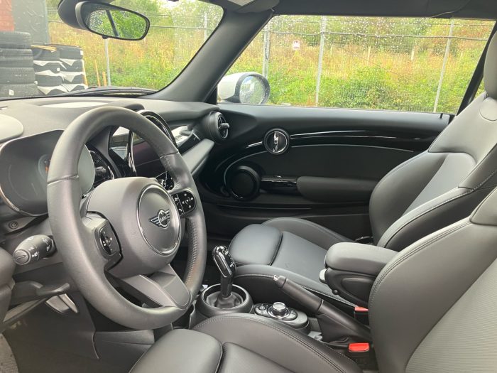 MINI Cabrio, COOPER, 2022, 17500 km