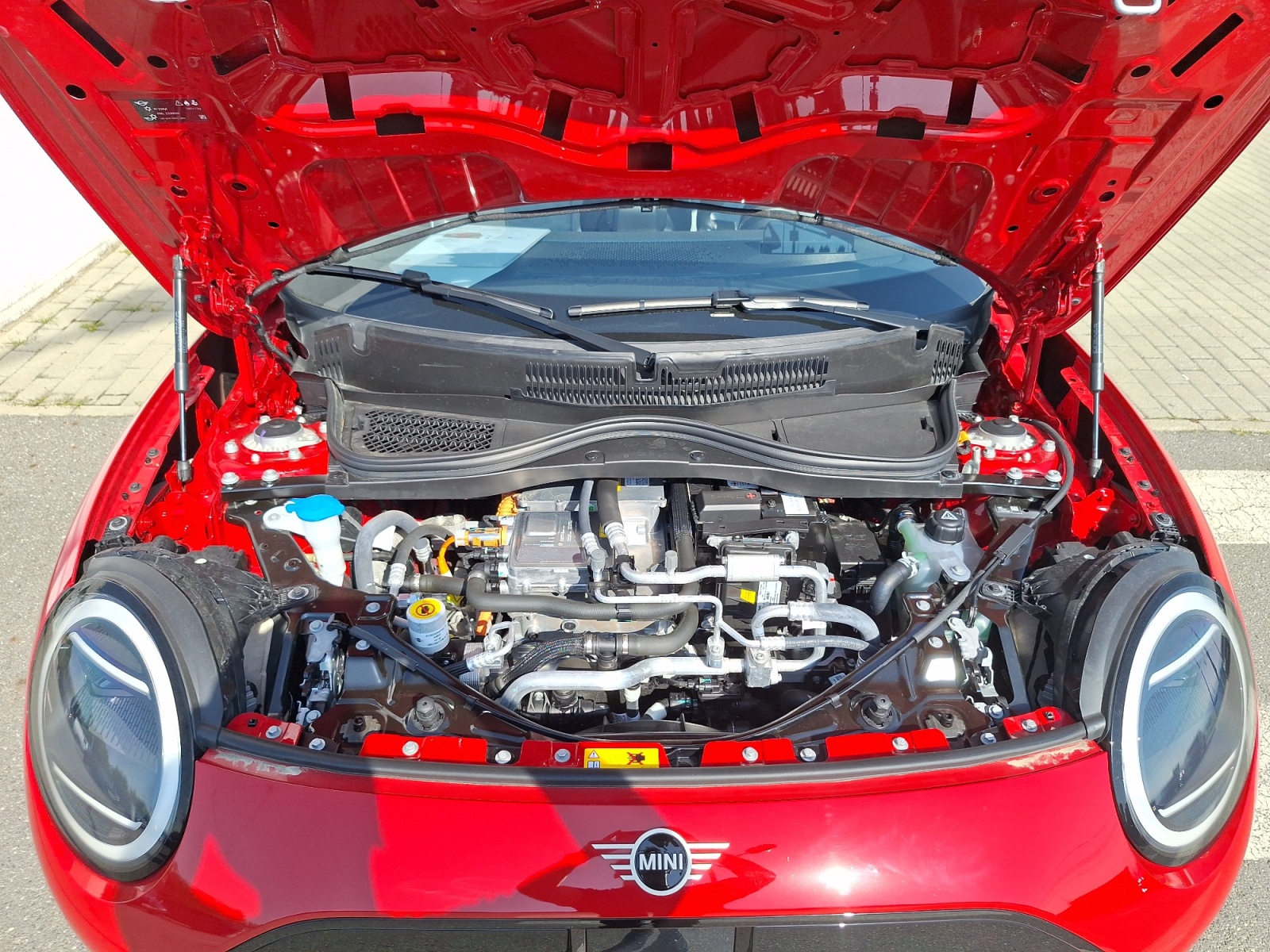 MINI_Cooper-E_COOPER-E_2024_electric_4478_km_184_CP_16 MINI Cooper E, COOPER E, 2024, 4478 km