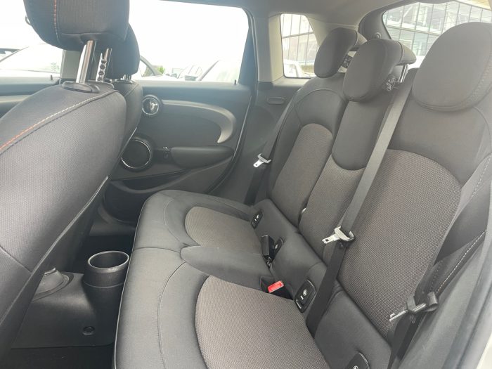 MINI Hatch 5 usi, COOPER, 2019, 54630 km