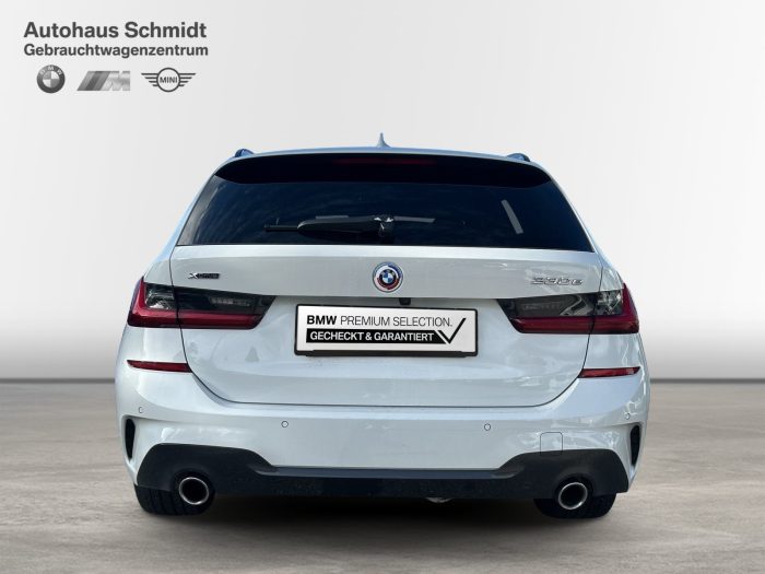 BMW Seria 3, 330E XDRIVE, 2022, 41533 km