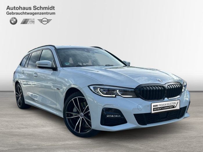 BMW Seria 3, 330E XDRIVE, 2022, 41533 km