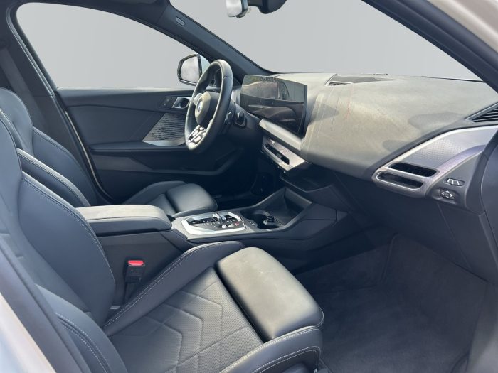 BMW Seria 1, 118D, 2024, 22199 km