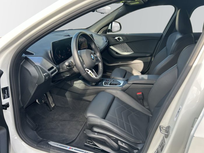 BMW Seria 1, 118D, 2024, 22199 km