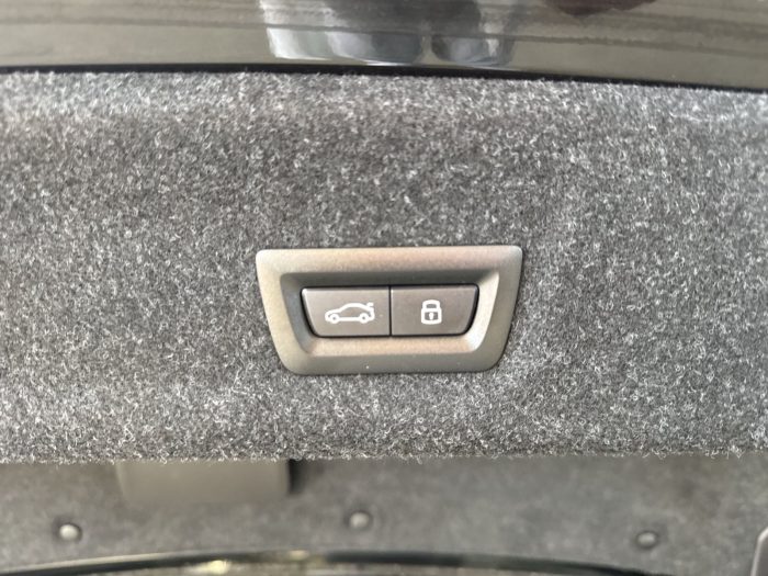 BMW Seria 3, 330D, 2024, 4997 km