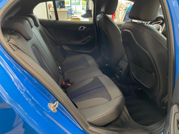 BMW Seria 1, 118D, 2024, 21900 km