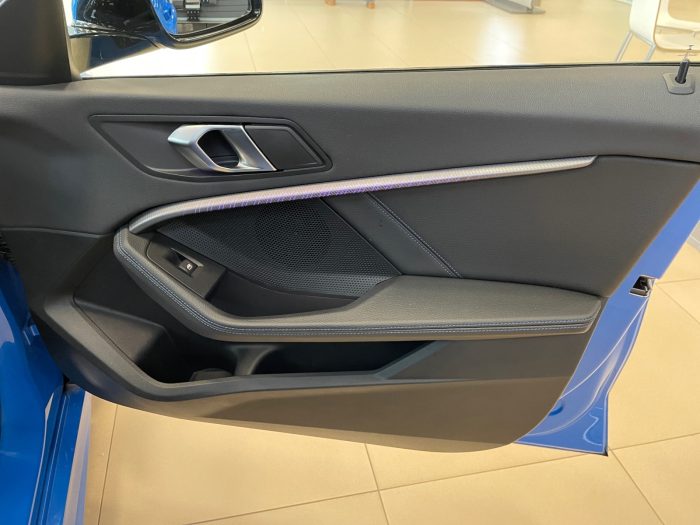 BMW Seria 1, 118D, 2024, 21900 km