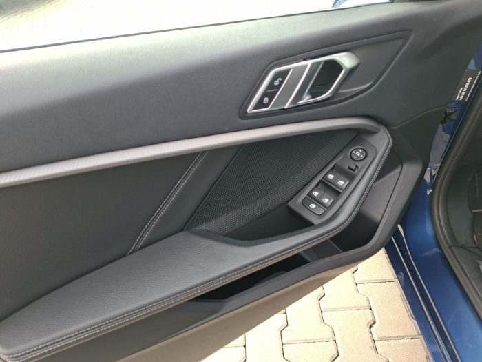 BMW Seria 1, 118I, 2022, 61204 km