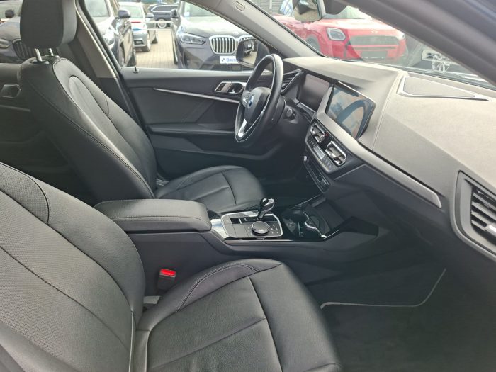 BMW Seria 1, 118I, 2022, 61204 km