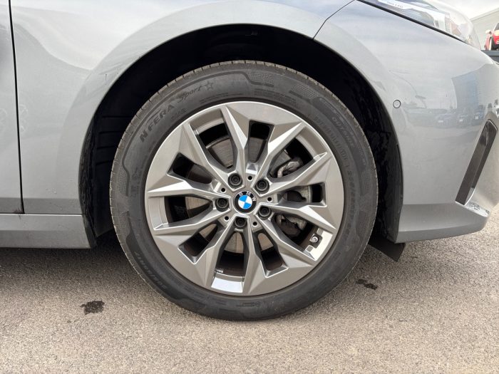 BMW Seria 1, 120 HATCH 5 USI, 2024, 15900 km