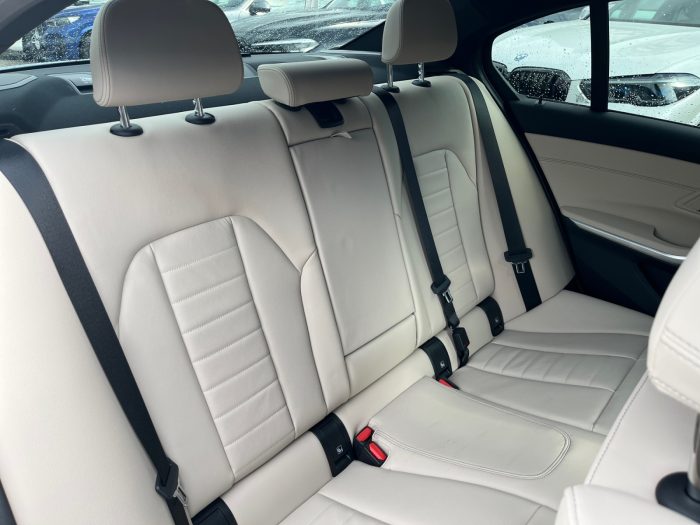 BMW Seria 3, 320D XDRIVE, 2024, 7661 km