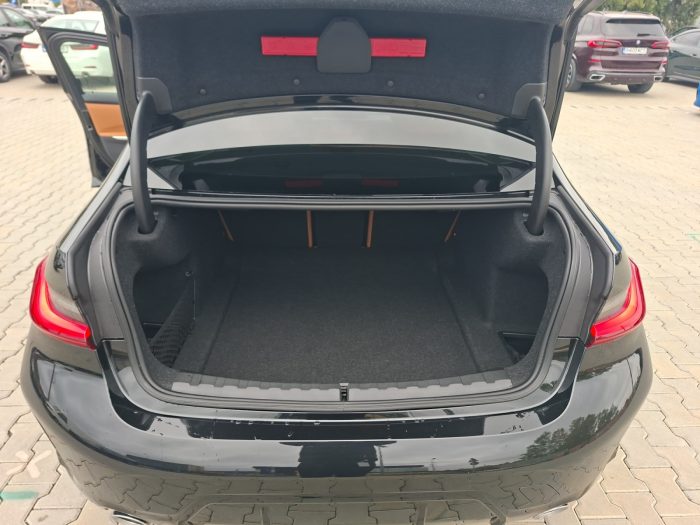 BMW Seria 3, 320D XDRIVE, 2025, 10224 km