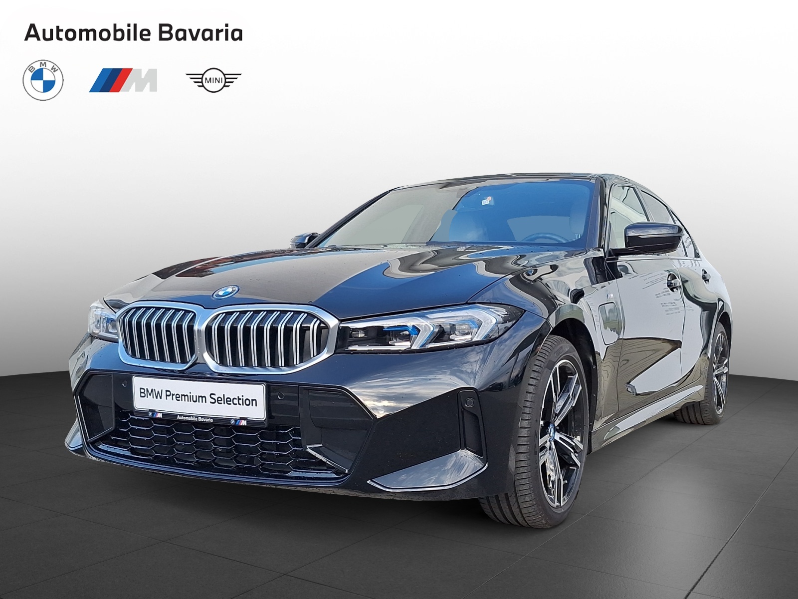 BMW Seria 3, 330E XDRIVE, 2023, 33176 km