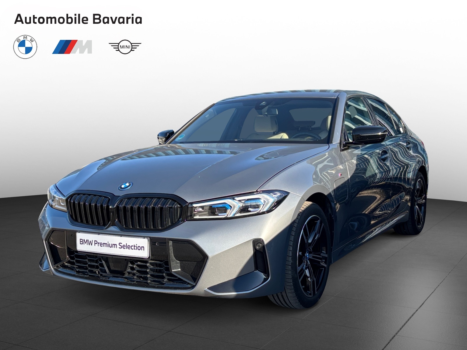 BMW Seria 3, 330E XDRIVE, 2024, 13100 km