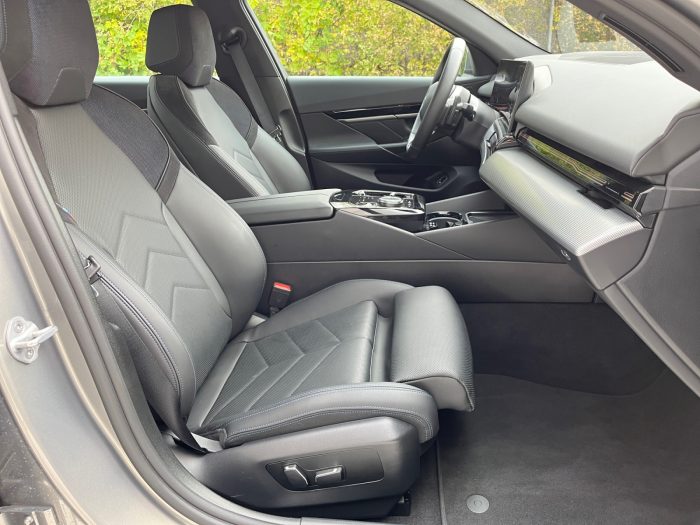 BMW Seria 5, 520D, 2024, 15805 km