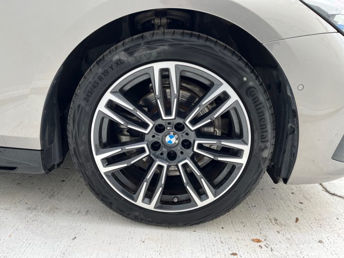 BMW Seria 5, 520D, 2024, 15805 km