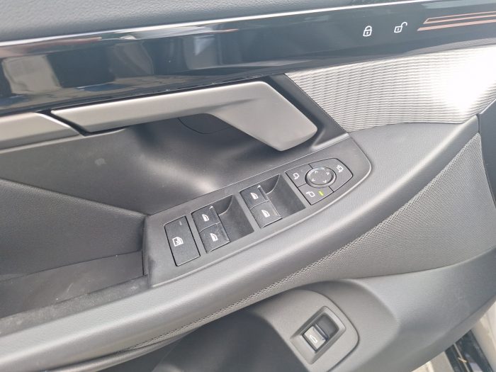 BMW Seria 5, 520D, 2024, 7400 km