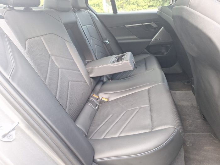 BMW Seria 5, 520D, 2024, 7400 km