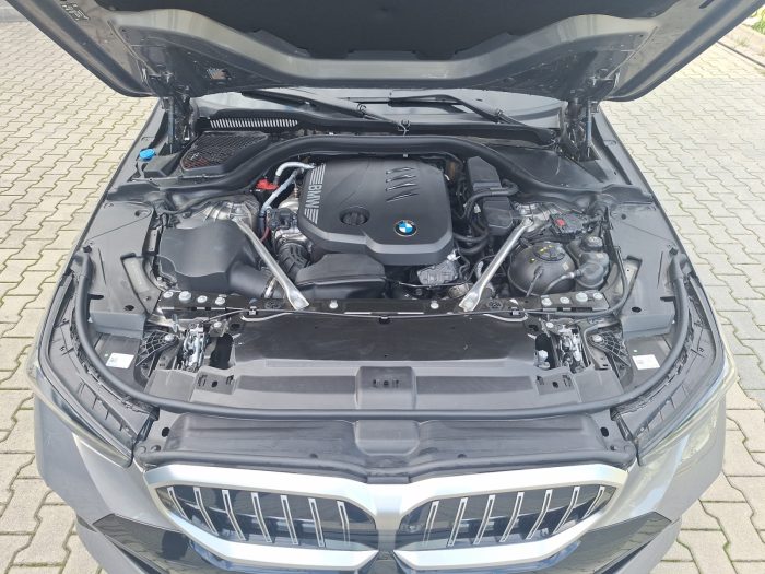 BMW Seria 5, 520D, 2024, 7400 km
