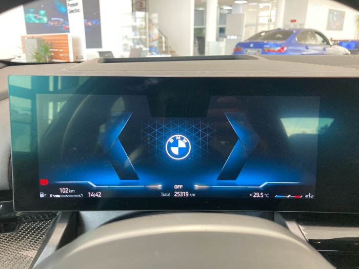 BMW Seria 5, 520I, 2024, 25316 km