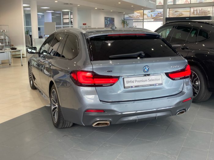 BMW Seria 5, 530E XDRIVE TOURING, 2022, 81200 km