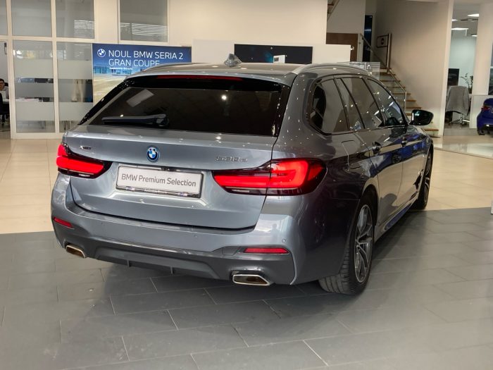 BMW Seria 5, 530E XDRIVE TOURING, 2022, 81200 km
