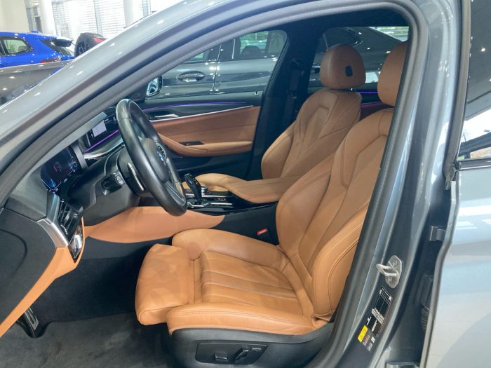 BMW Seria 5, 530E XDRIVE TOURING, 2022, 81200 km