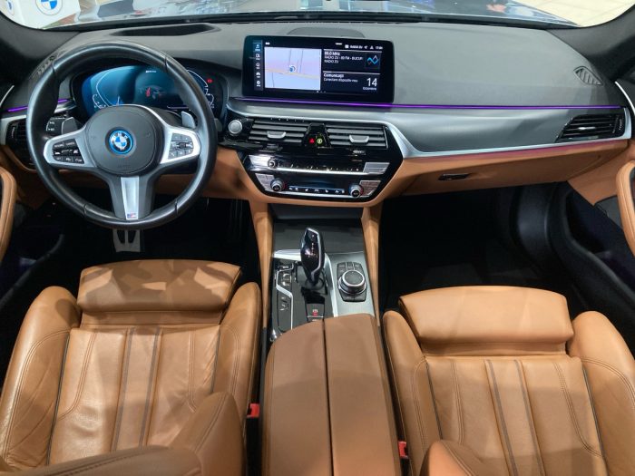BMW Seria 5, 530E XDRIVE TOURING, 2022, 81200 km