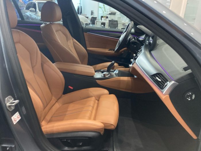 BMW Seria 5, 530E XDRIVE TOURING, 2022, 81200 km