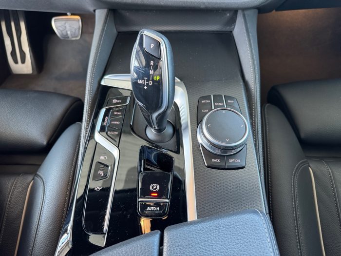 BMW Seria 5, 545E XDRIVE, 2022, 97000 km