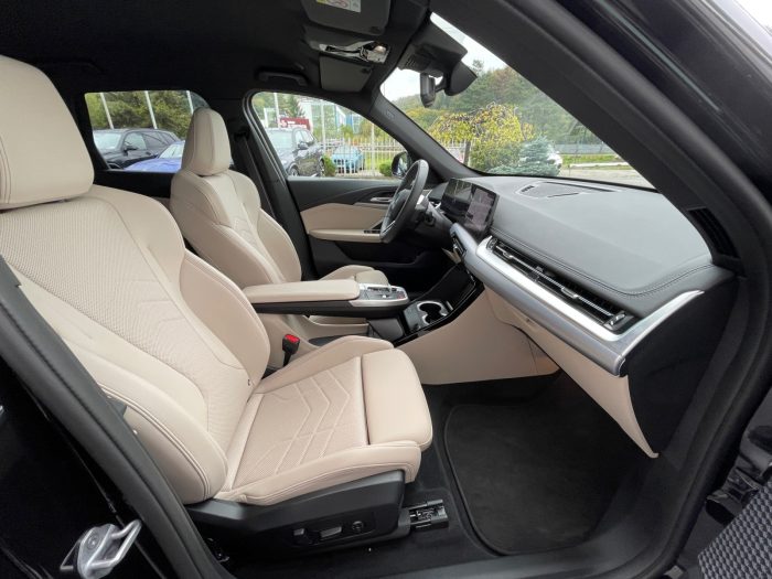 BMW X1, IX1 XDRIVE30, 2025, 7247 km