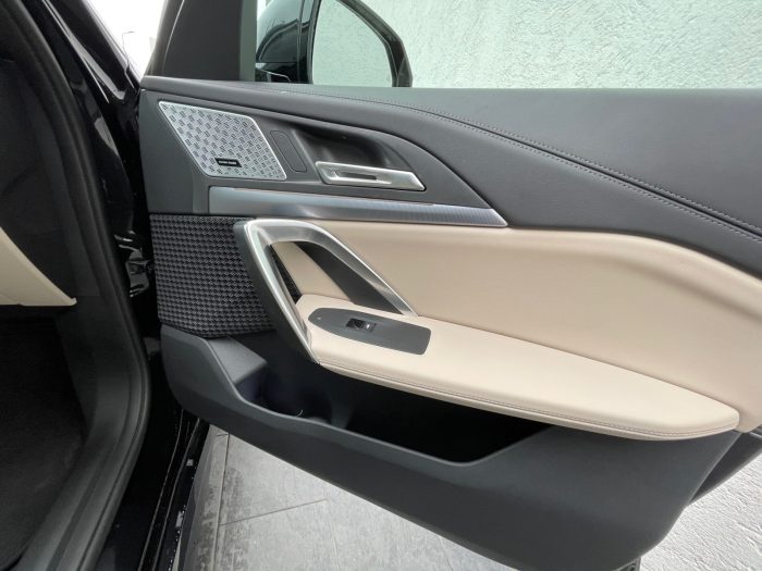 BMW X1, IX1 XDRIVE30, 2025, 7247 km