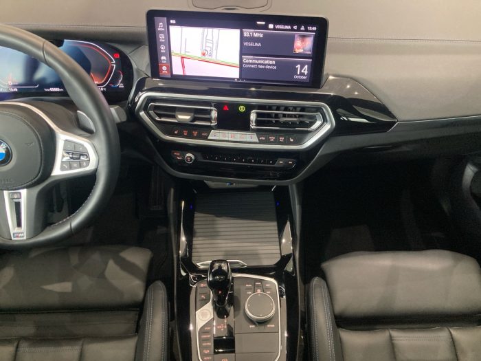 BMW X4, X4 M40D, 2024, 5700 km