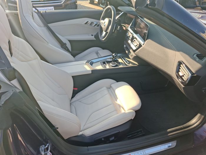 BMW Z4, Z4 M40I, 2024, 12200 km