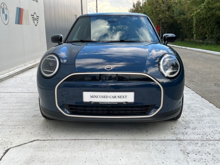 MINI Cooper E, COOPER E, 2024, 4130 km