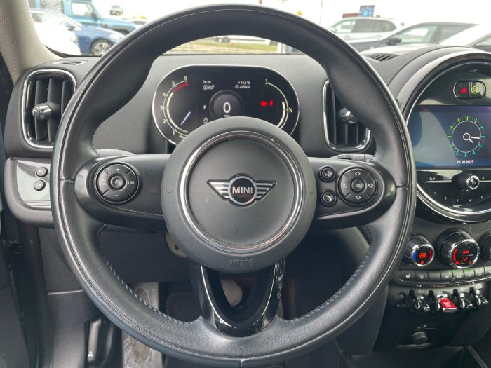 MINI Countryman, COUNTRYMAN COOPER D, 2021, 77672 km