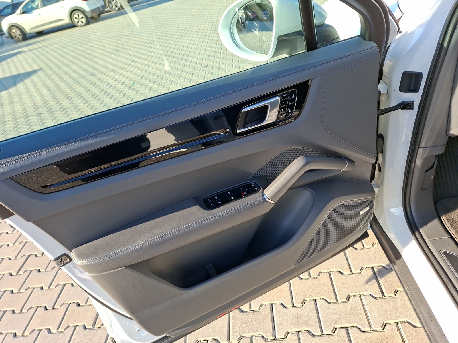 PORSCHE_Cayenne_CAYENNE_2020_benzina_84480_km_340_CP_07 PORSCHE Cayenne, , 2020, 84480 km