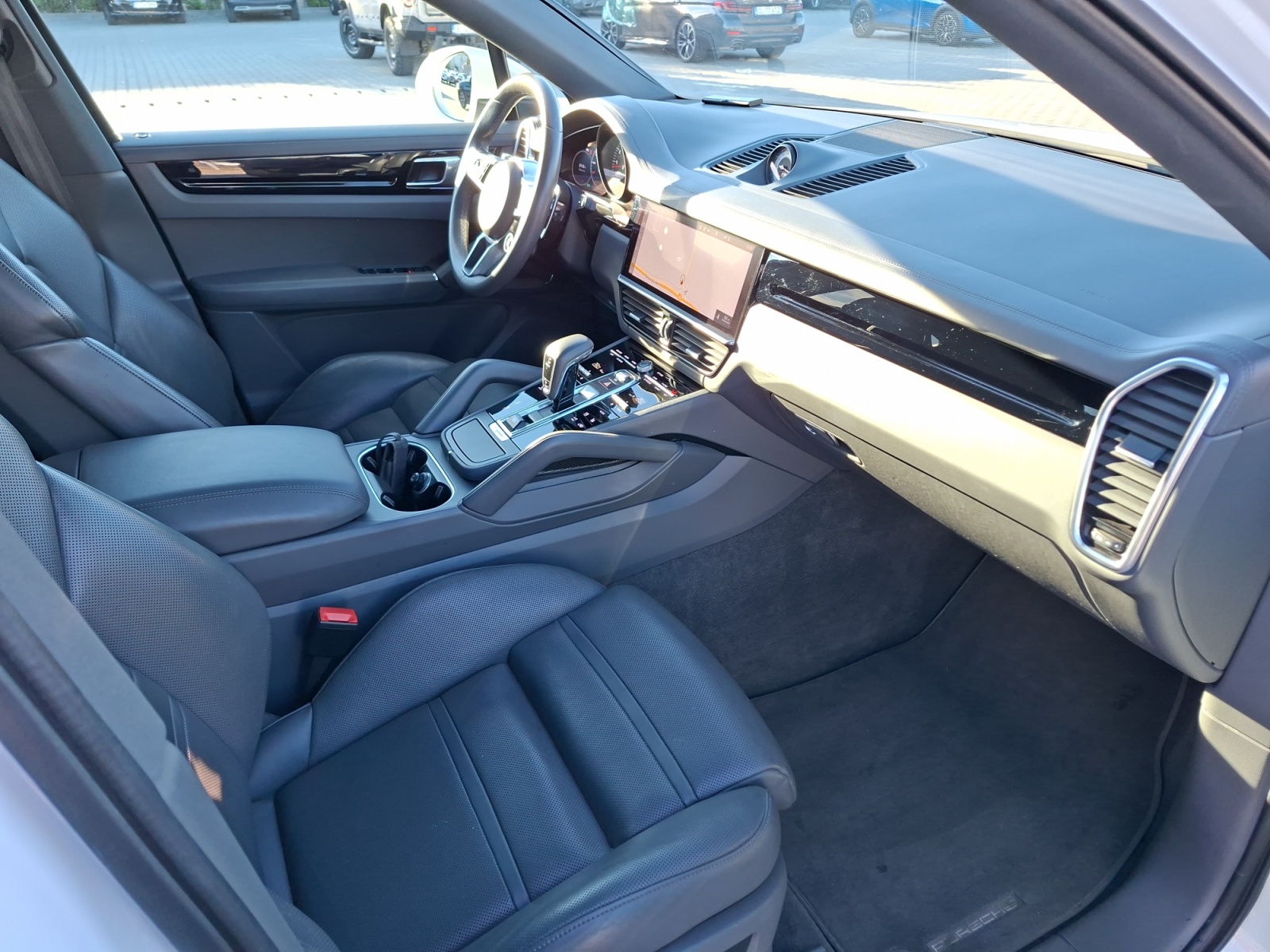 PORSCHE_Cayenne_CAYENNE_2020_benzina_84480_km_340_CP_15 PORSCHE Cayenne, , 2020, 84480 km