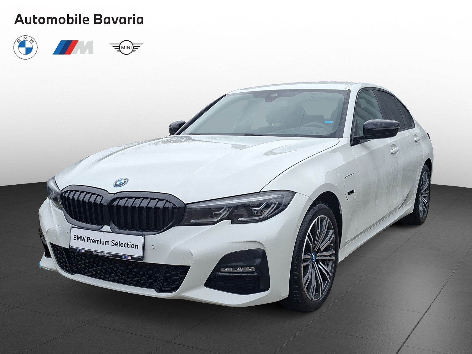 BMW Seria 3, 330E XDRIVE, 2022, 64000 km
